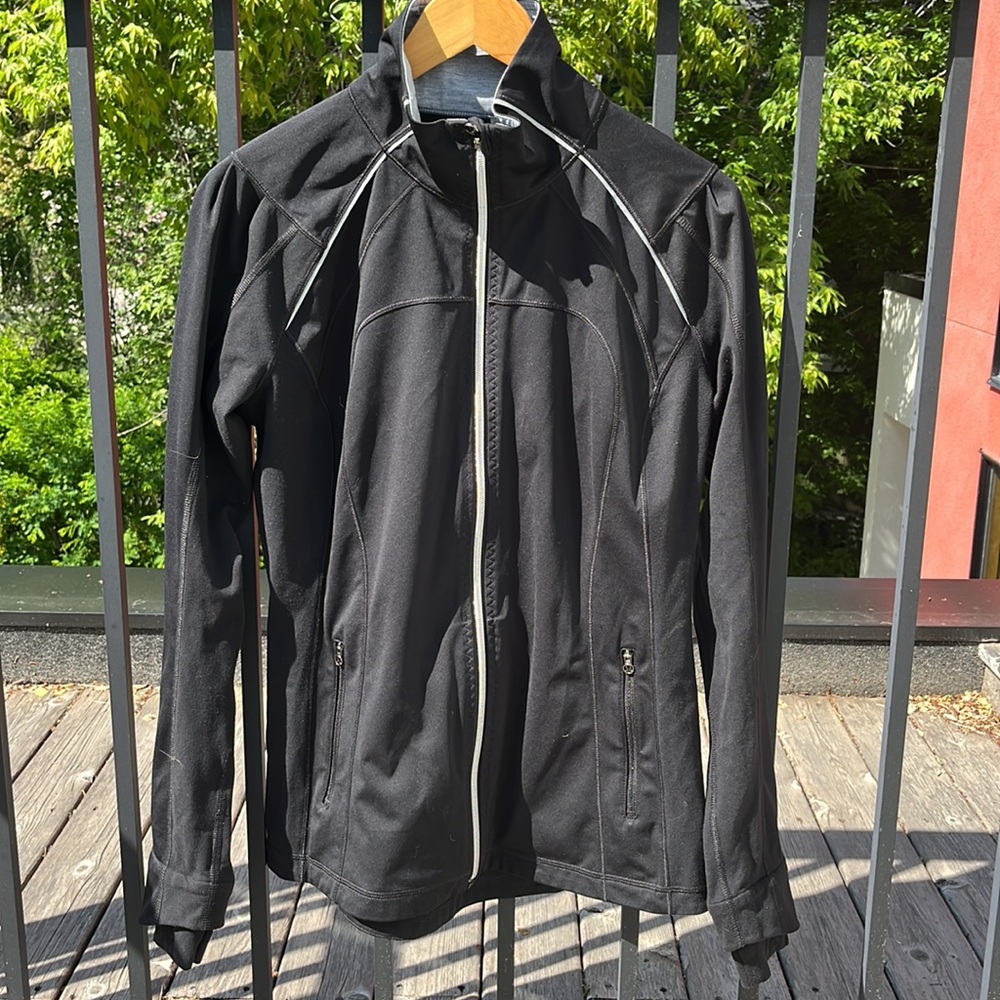 Lululemon Stay on Course Run Jacket - Picture 3 of 8